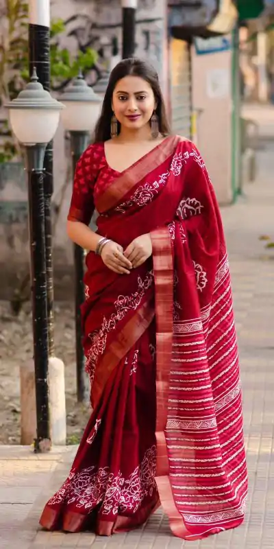 Superb Pink Color Plain Linen Digital Printed All Over Work Saree
