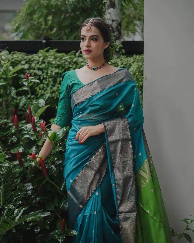 Beautiful Blue Color Soft Lilan Slab Weaving Work Saree - Image 2