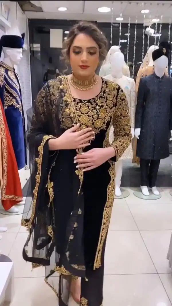 Graceful Black Color Georgette Digital Printed Work Salwar Suit