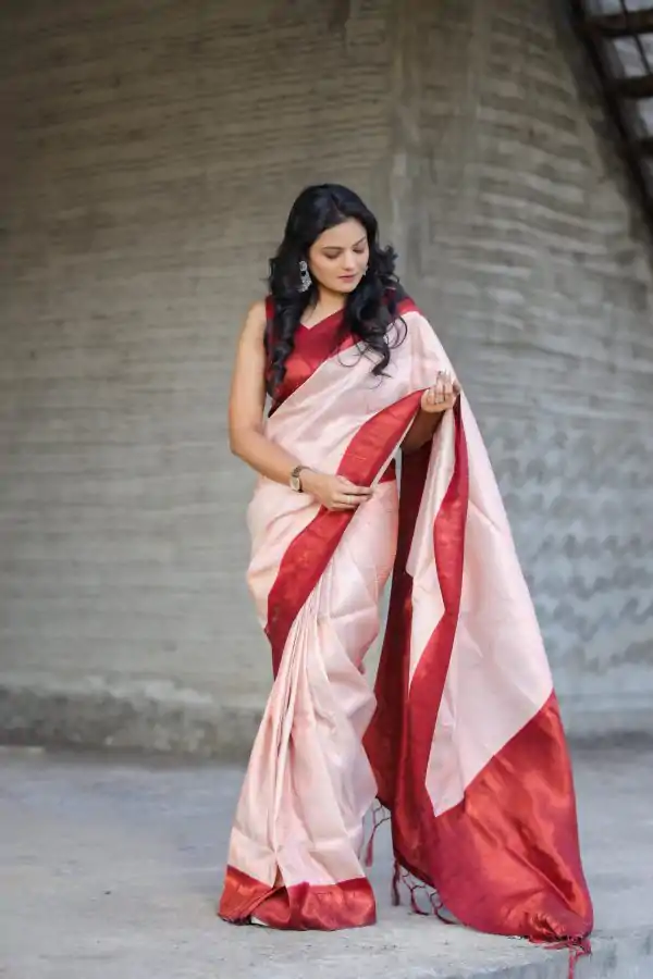 Peaceful Light Pink Color Soft Silk Beautiful Pallu All Over Saree