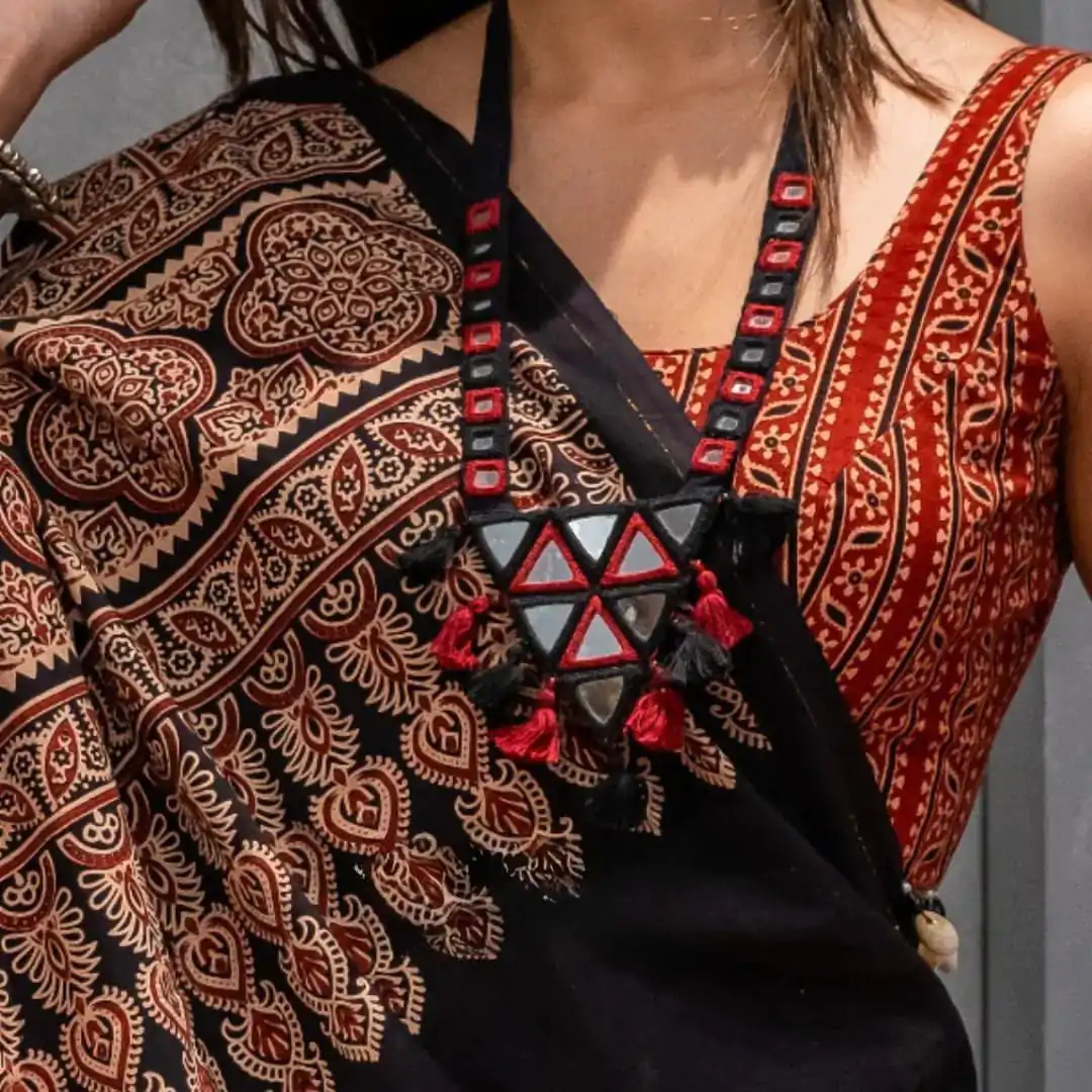 Aglow Maroon Color Rayon Printed Silk Work Lehenga Choli - Image 4