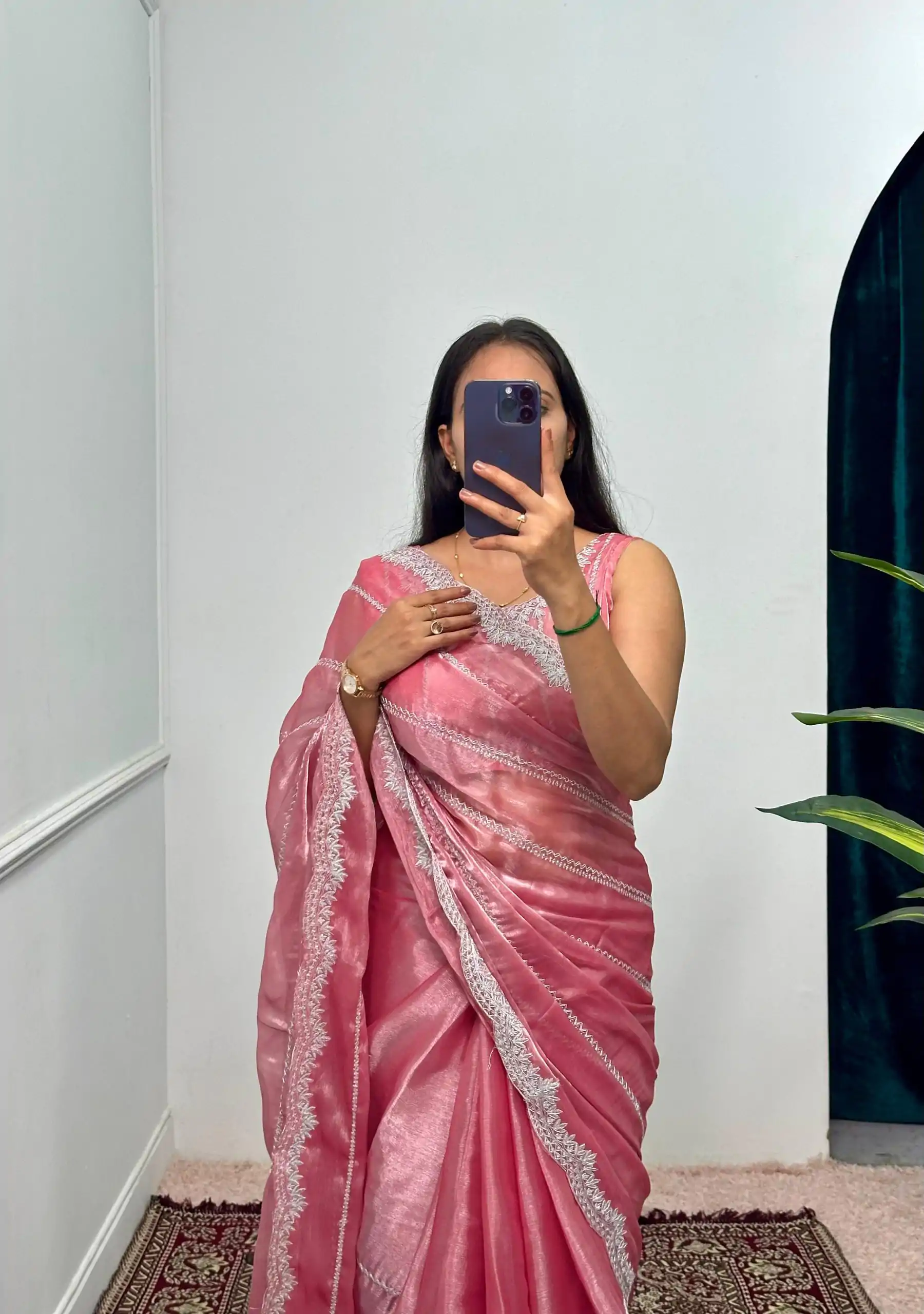 Fancy Pink Color Burberry Blooming Embroidery Zari Saree - Image 2