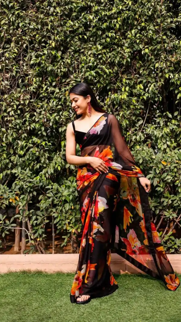 Rashmika Mandanna Black Color Georgette Digital Print Saree