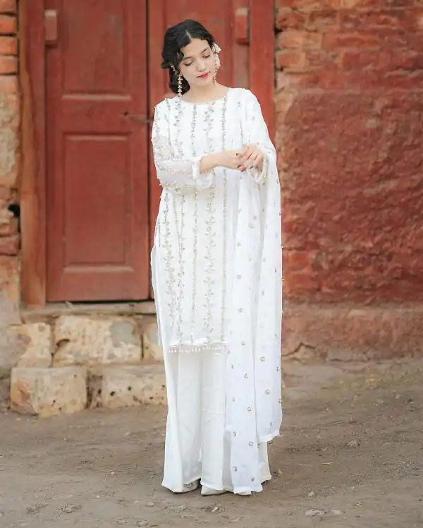 Aglow White Color Georgette Sequence Embroidery Salwar Suit