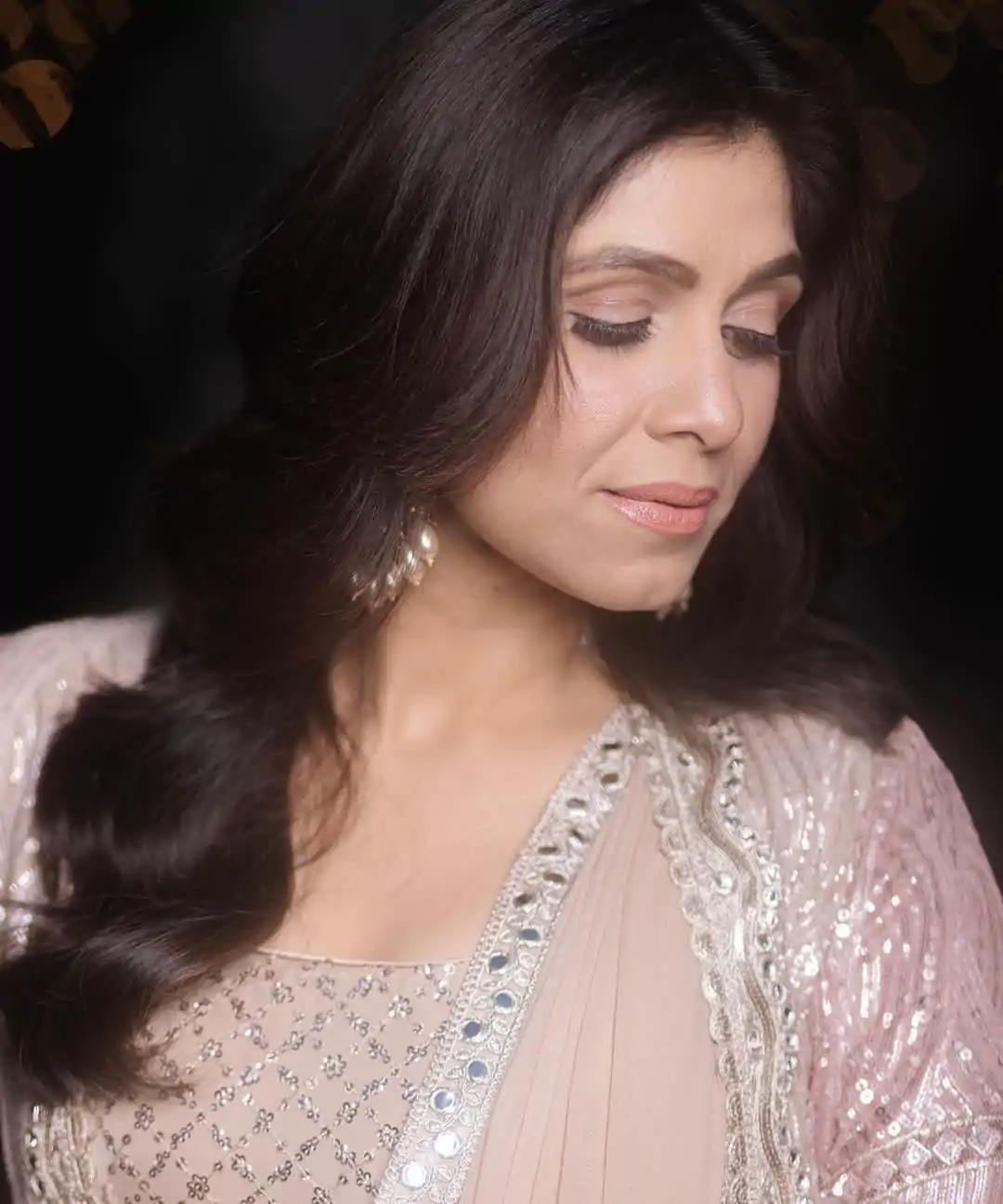 Commitment Peach or Lite Pink Color Embroidery Work Saree With Koti - Image 4