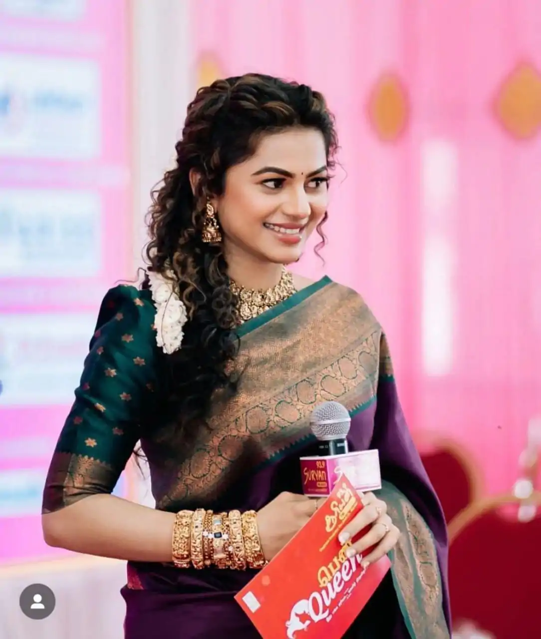 Beautiful Wine Color Soft Lichi Silk Jacquard Work On All Over Saree - Image 3