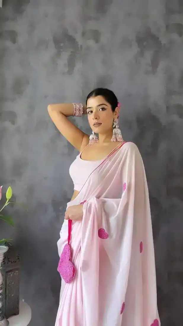 Stunning Light Pink Color Soft Georgette Silk With Embroidery Heart Design Saree - Image 7