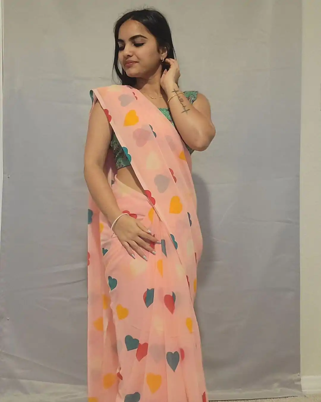 Amazing Peach Color Soft Georgette Silk Digital Print Heart Design Ready To Wear Saree - Image 5