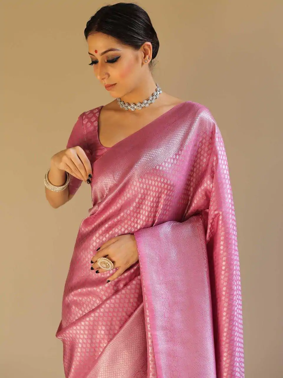 Pretty Light pink Color Soft Lichi Silk Jacquard Work On All Over Saree - Image 7