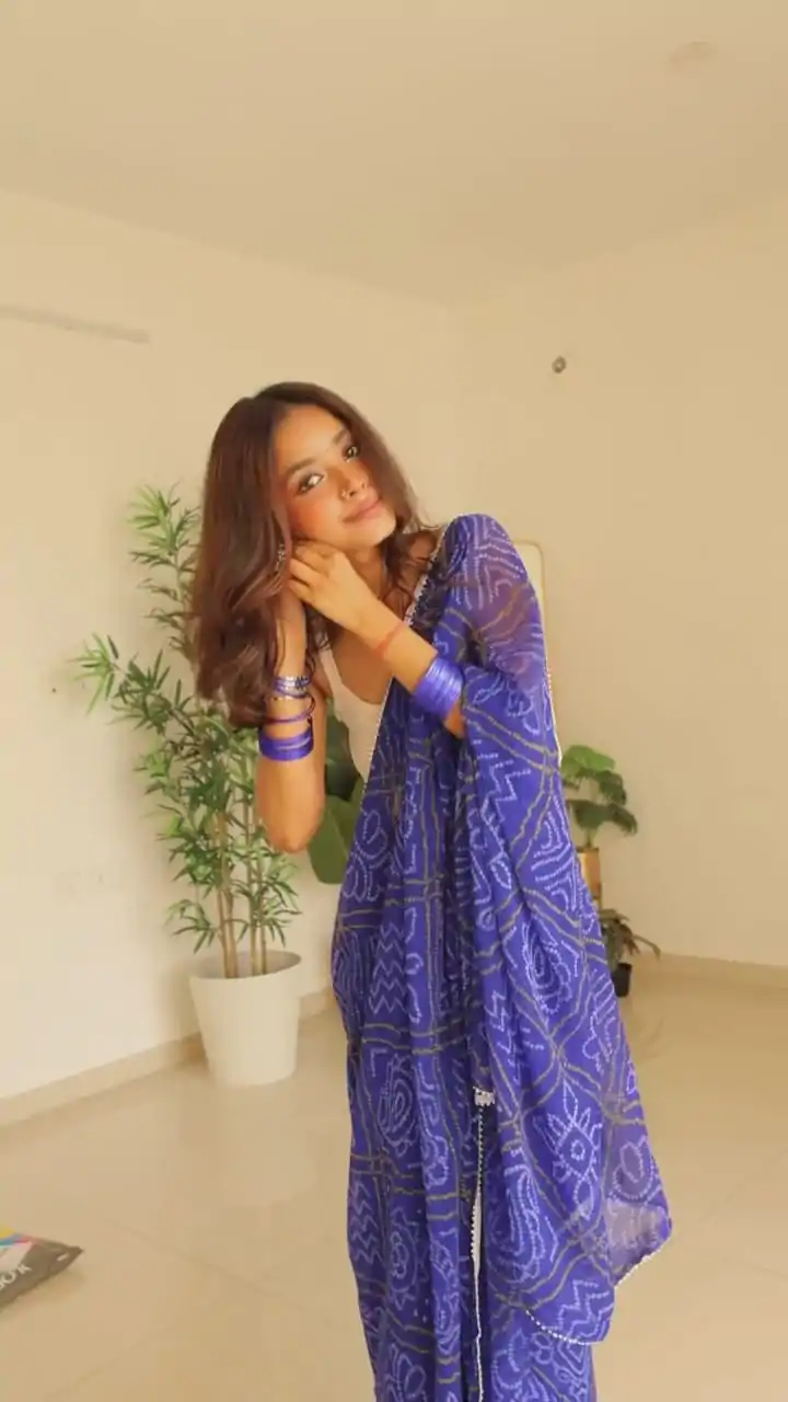 Aglow Blue Color Soft Georgette Silk Bandhani Design Saree - Image 4