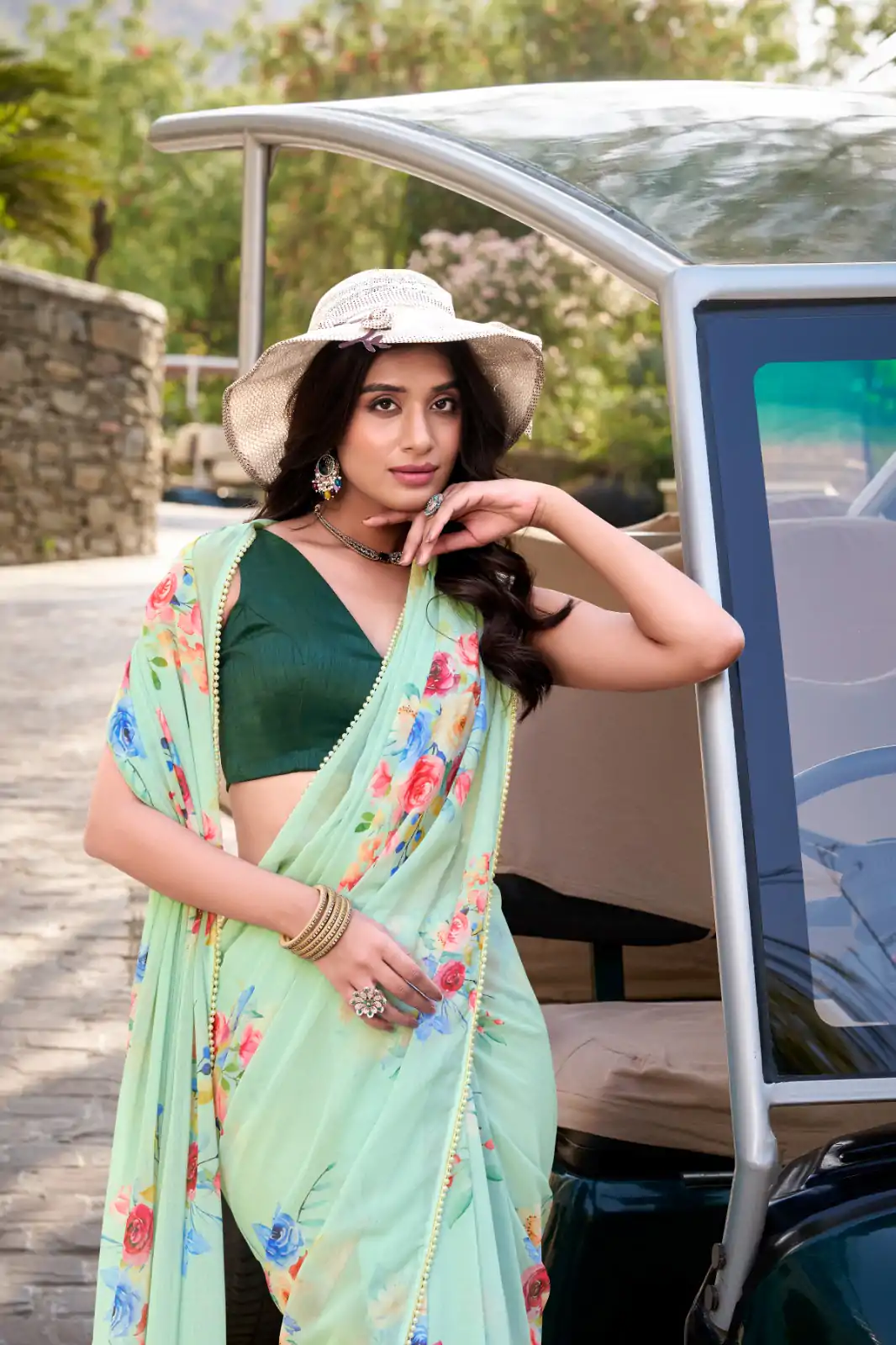 Amazing Light Pista Color Weightless Marble Floral Printed Saree - Image 4