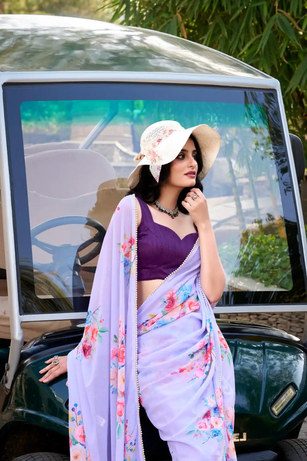 Amazing Light Purple Color Weightless Marble Floral Printed Saree - Image 4