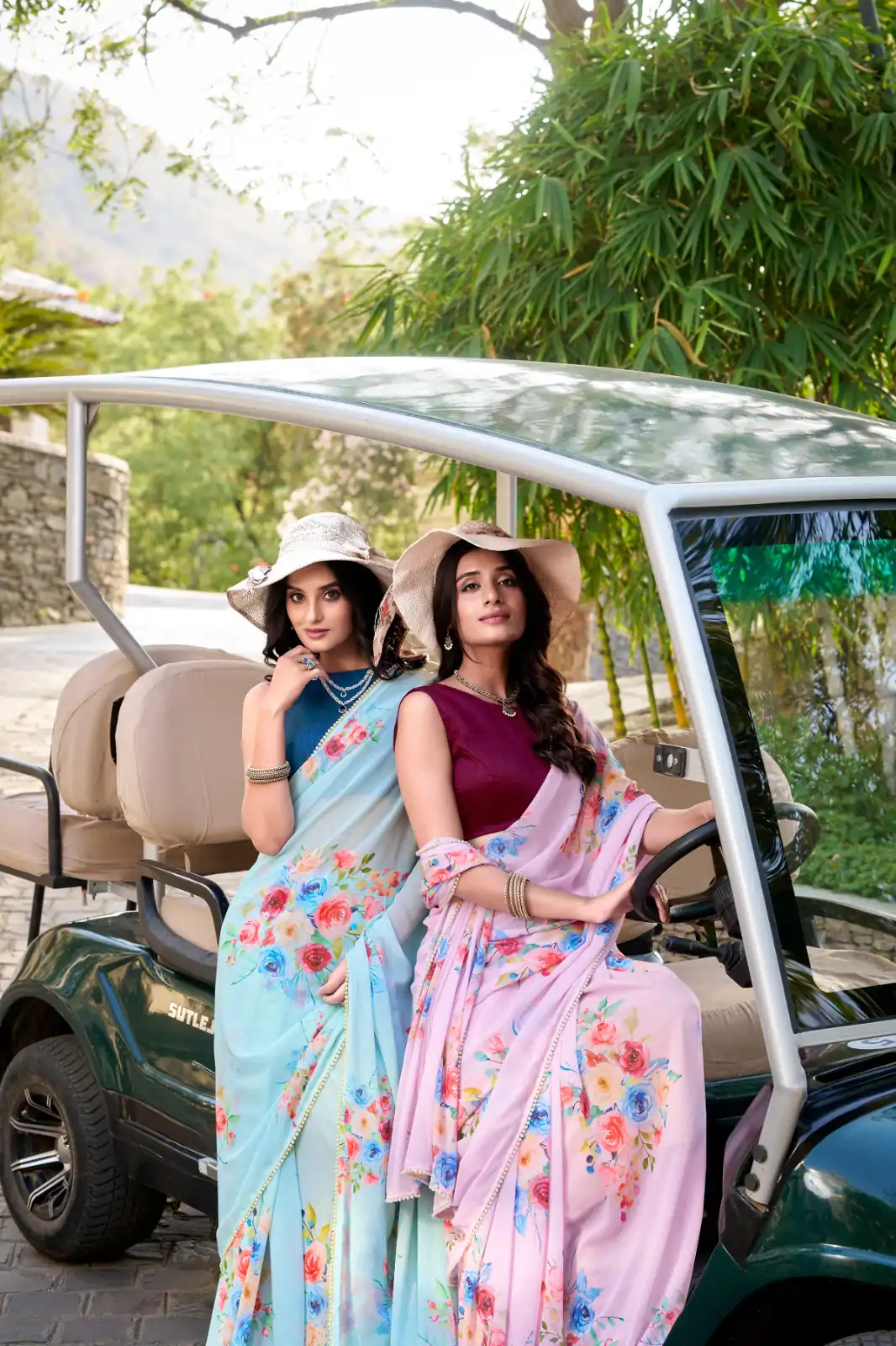 Amazing Sky blue Color Weightless Marble Floral Printed Saree - Image 4