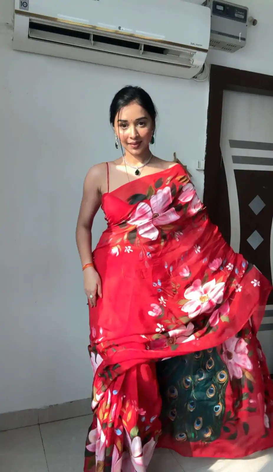 Brid Red Color Soft Organza Silk Ready To Wear Saree - Image 2