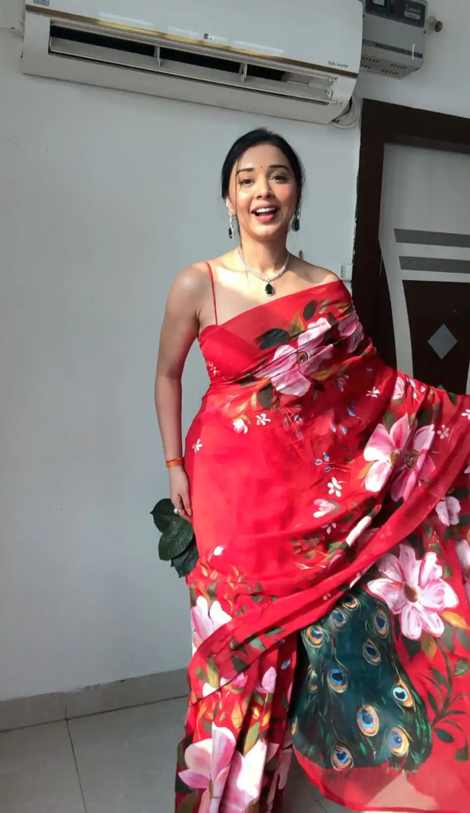 Brid Red Color Soft Organza Silk Ready To Wear Saree - Image 6