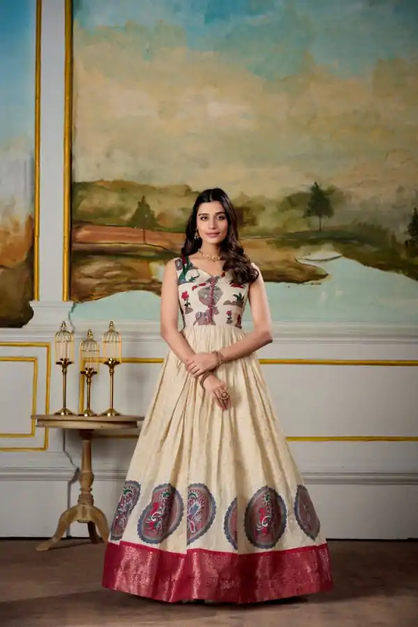 Classic Red Color Dola Silk Kalamkari Print Weaving Broder Gown