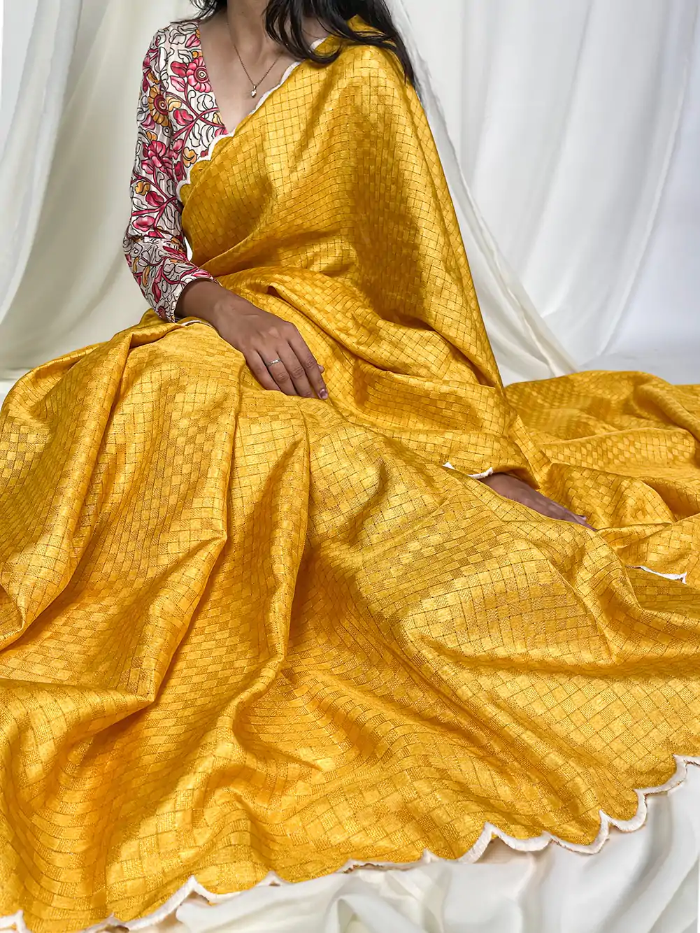 Dazzling Yellow Color Gadwall Chex Arce Work Saree - Image 2