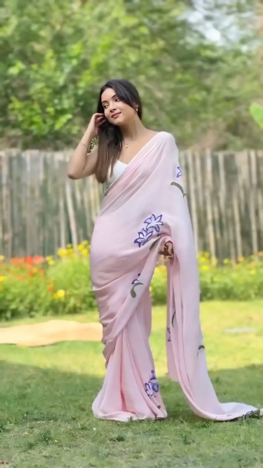 Fancy Pink Color Pure Soft Georgette Silk Pari Work Saree - Image 5