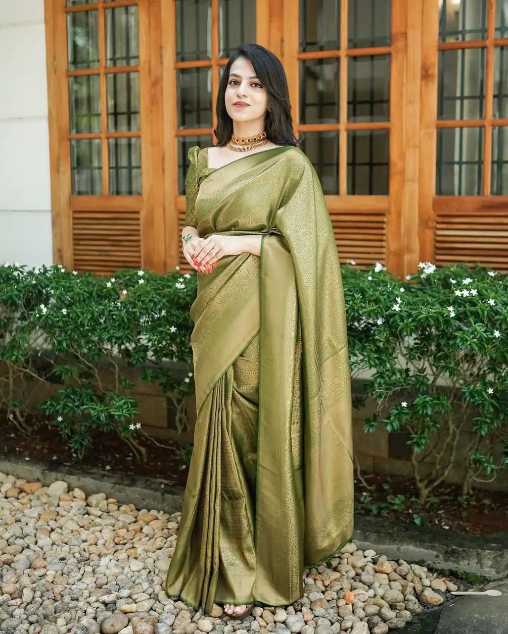 Glowing Mehndi Color Lichi Silk Jacquard Work On All Over Saree - Image 3