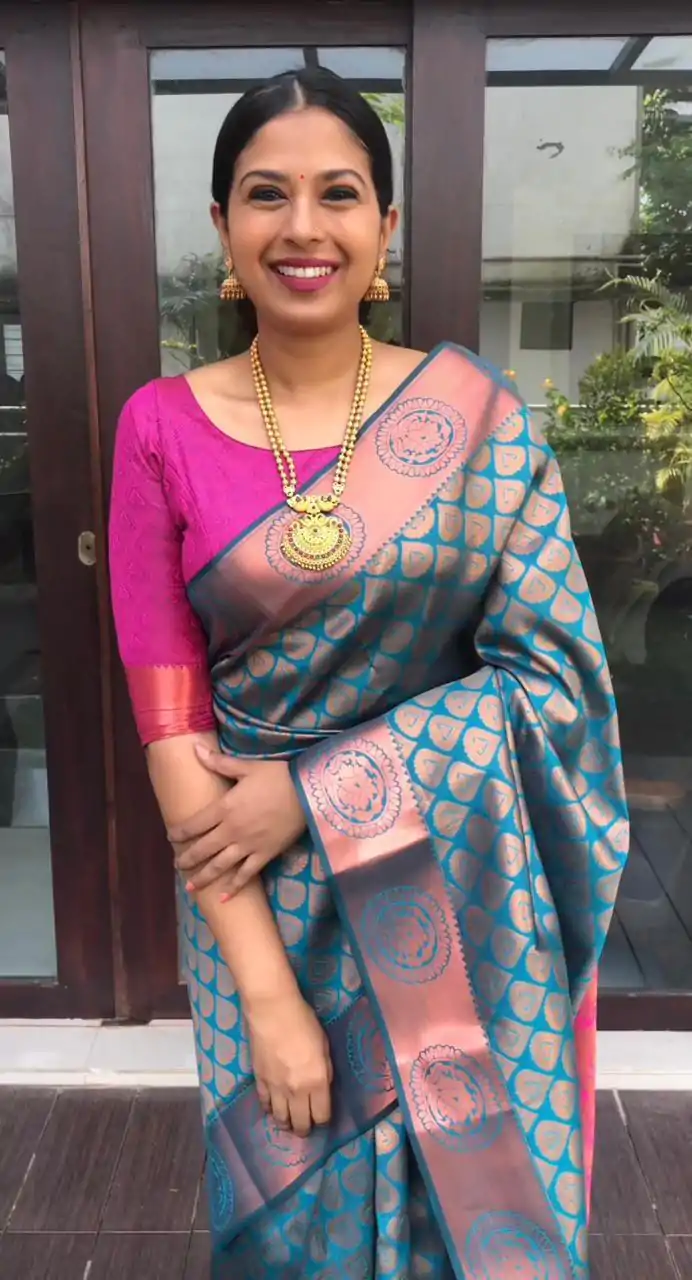 Magical Blue Color Soft Litchi Silk jacquard Work On All Over Saree - Image 2