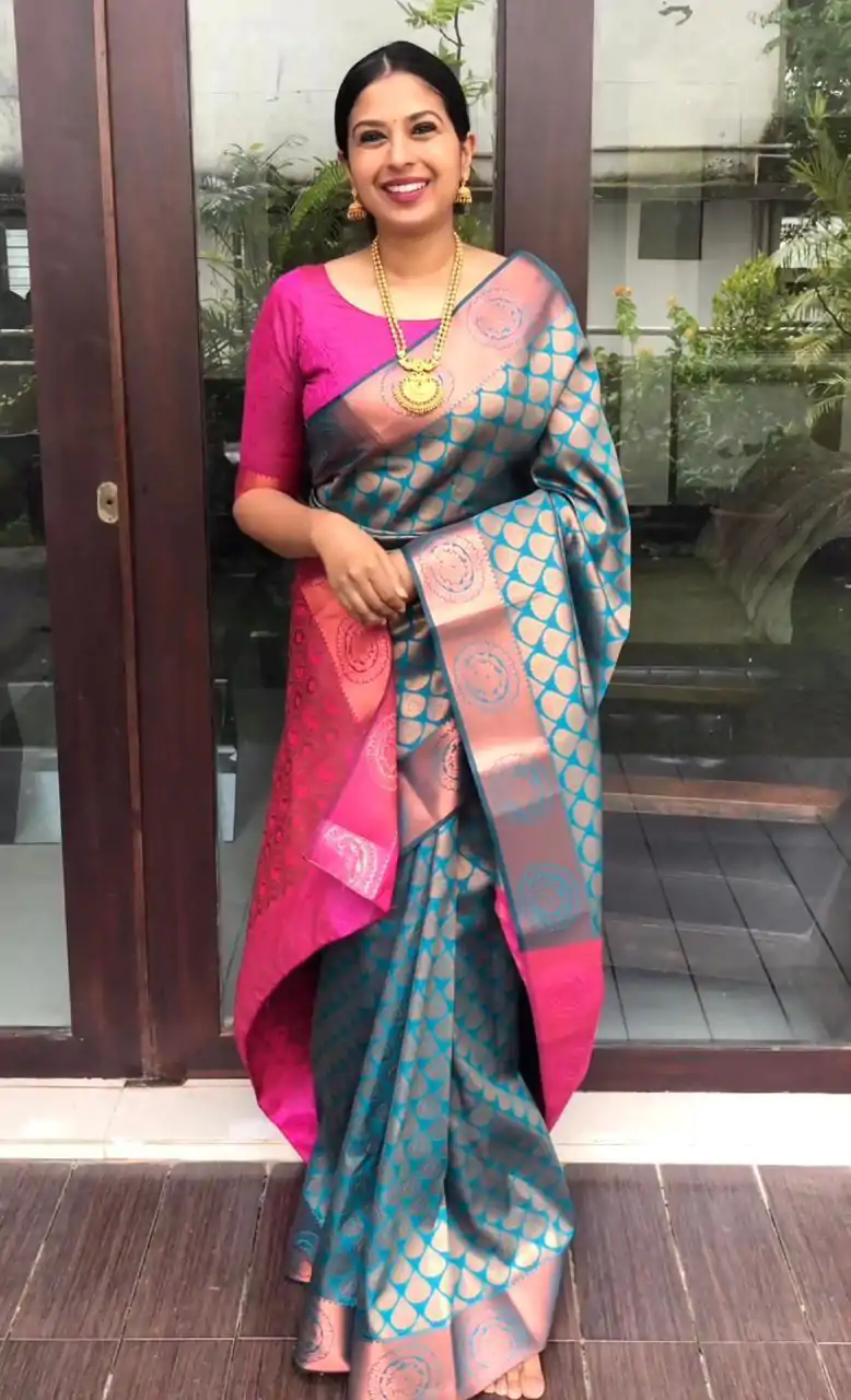 Magical Blue Color Soft Litchi Silk jacquard Work On All Over Saree - Image 5