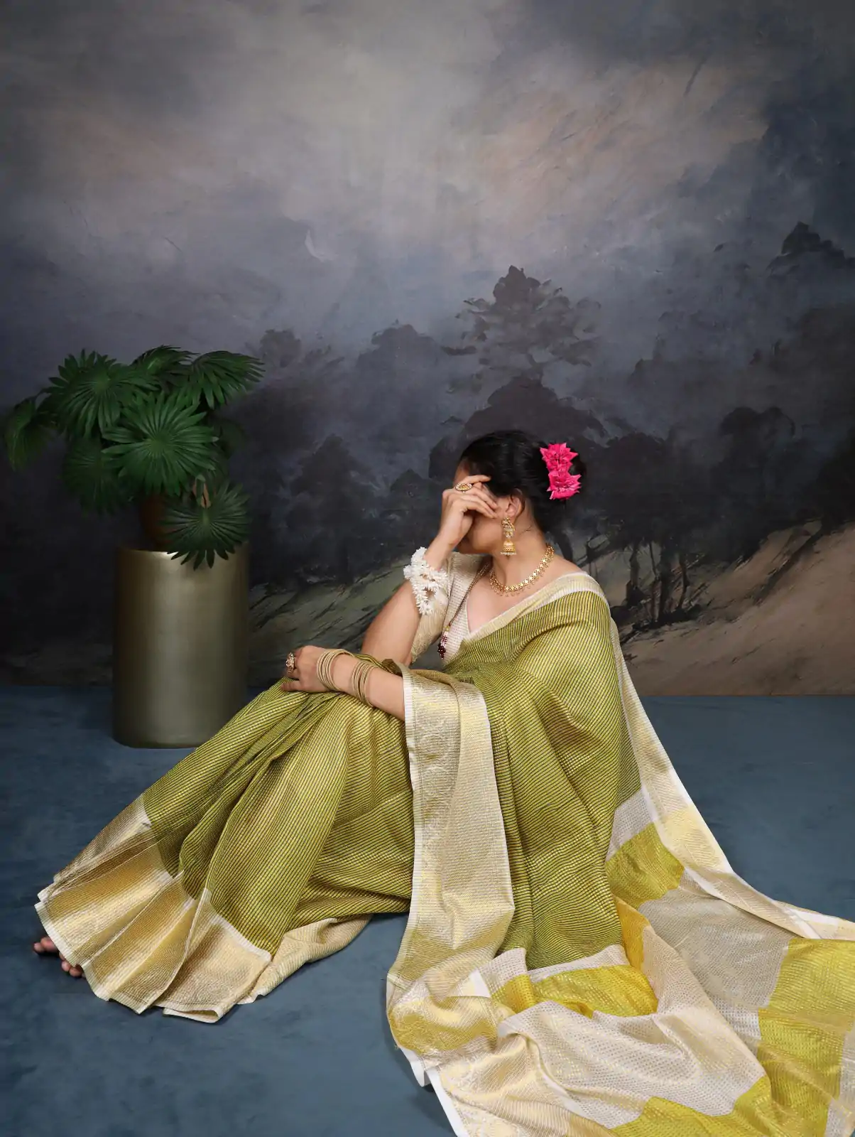 Magical Green Color Jacquard Chex Zari Weaving Work Saree - Image 2
