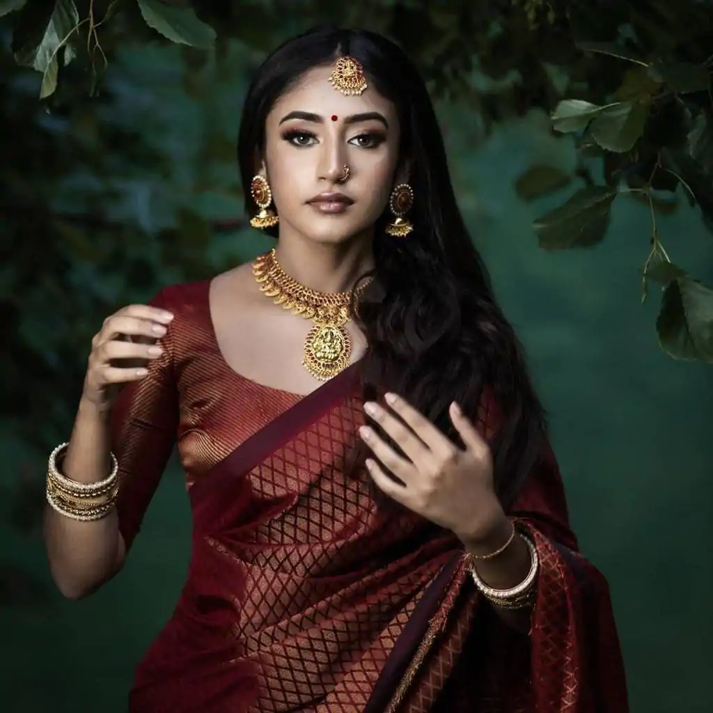 Nice Maroon Color Soft Litchi Silk jacquard Work On All Over Saree - Image 9