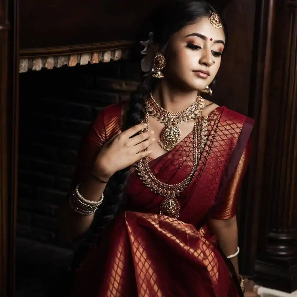 Nice Maroon Color Soft Litchi Silk jacquard Work On All Over Saree - Image 7