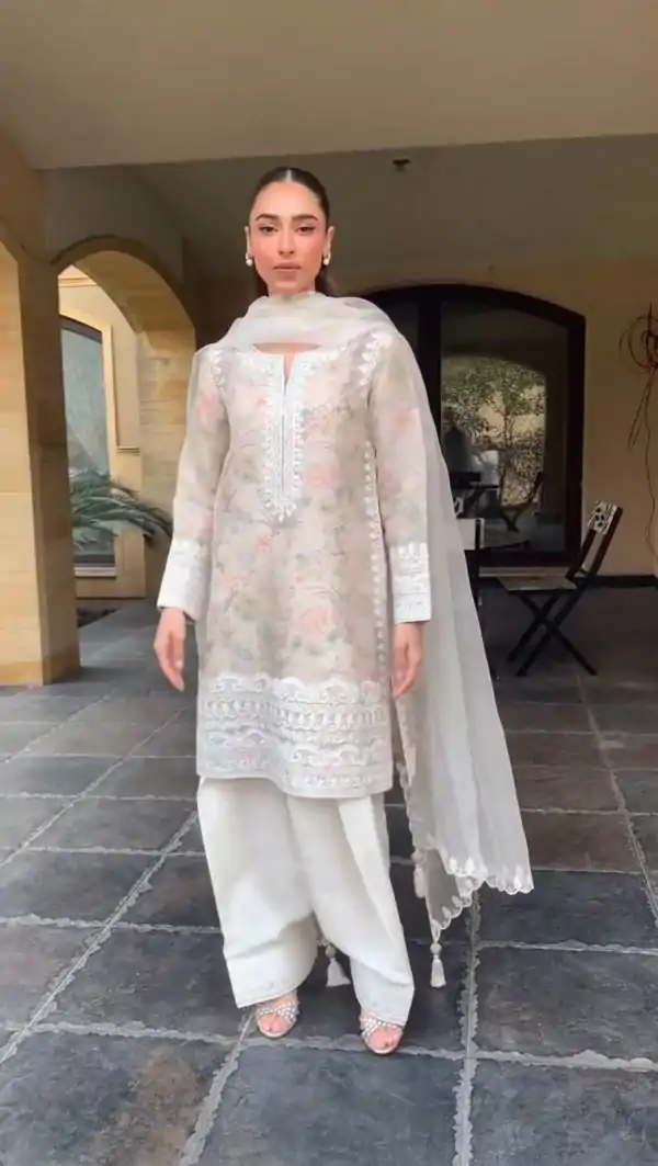 Perfect White Color Tobi Organza Printed With Embroidery Salwar Suit