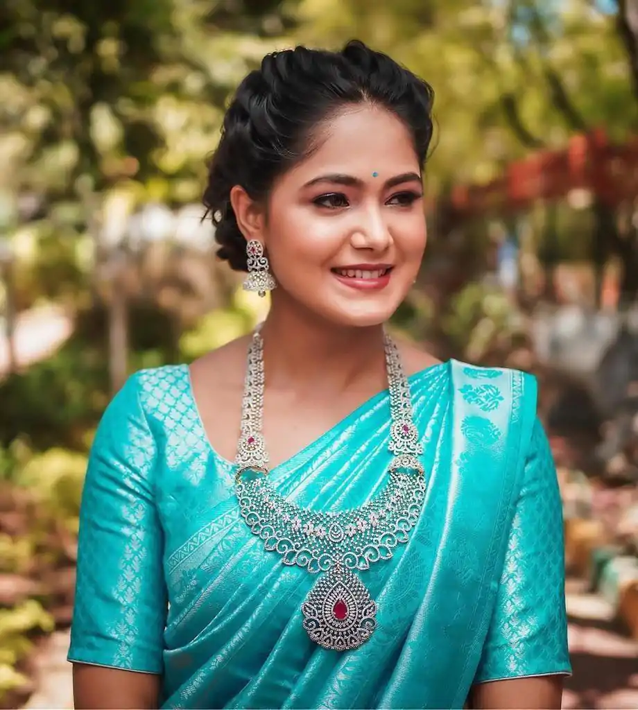 Pretty Sky Blue Color Soft Lichi Silk Jacquard Work On All Over Saree - Image 3
