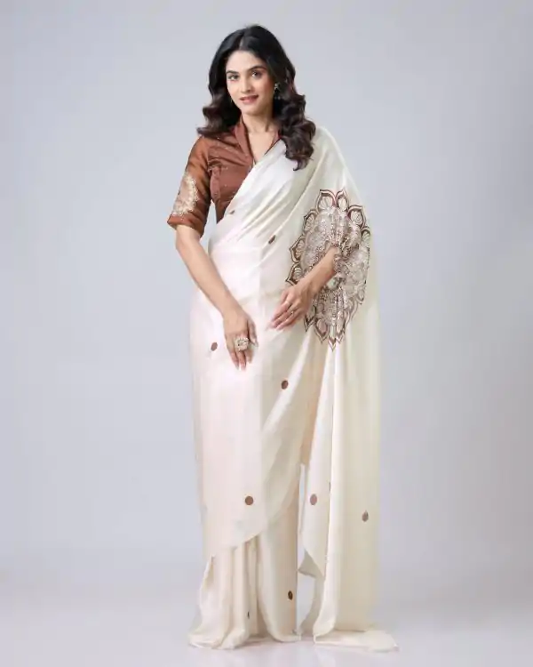 Glowing Cream Color Japan Satin Digital Print Work Saree