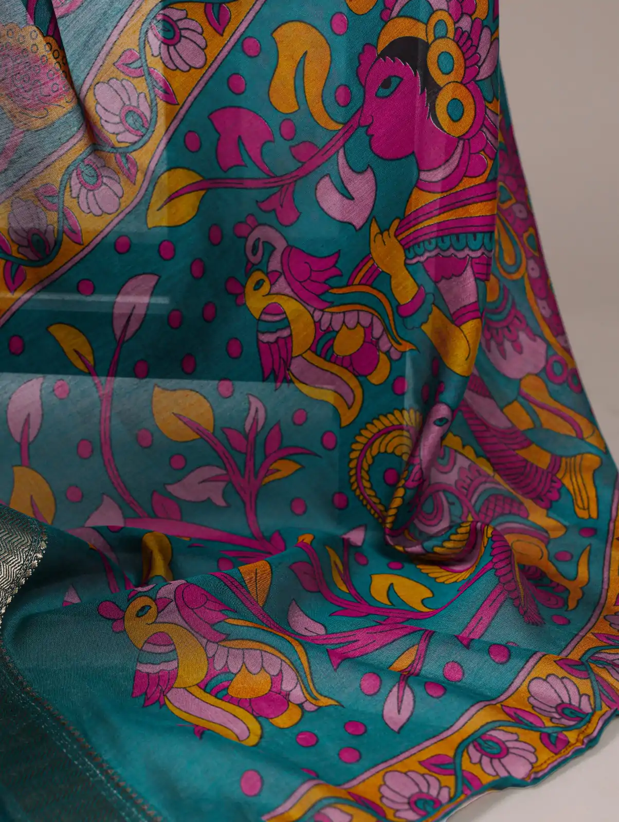 Pink Polyester Printed Saree - Image 4