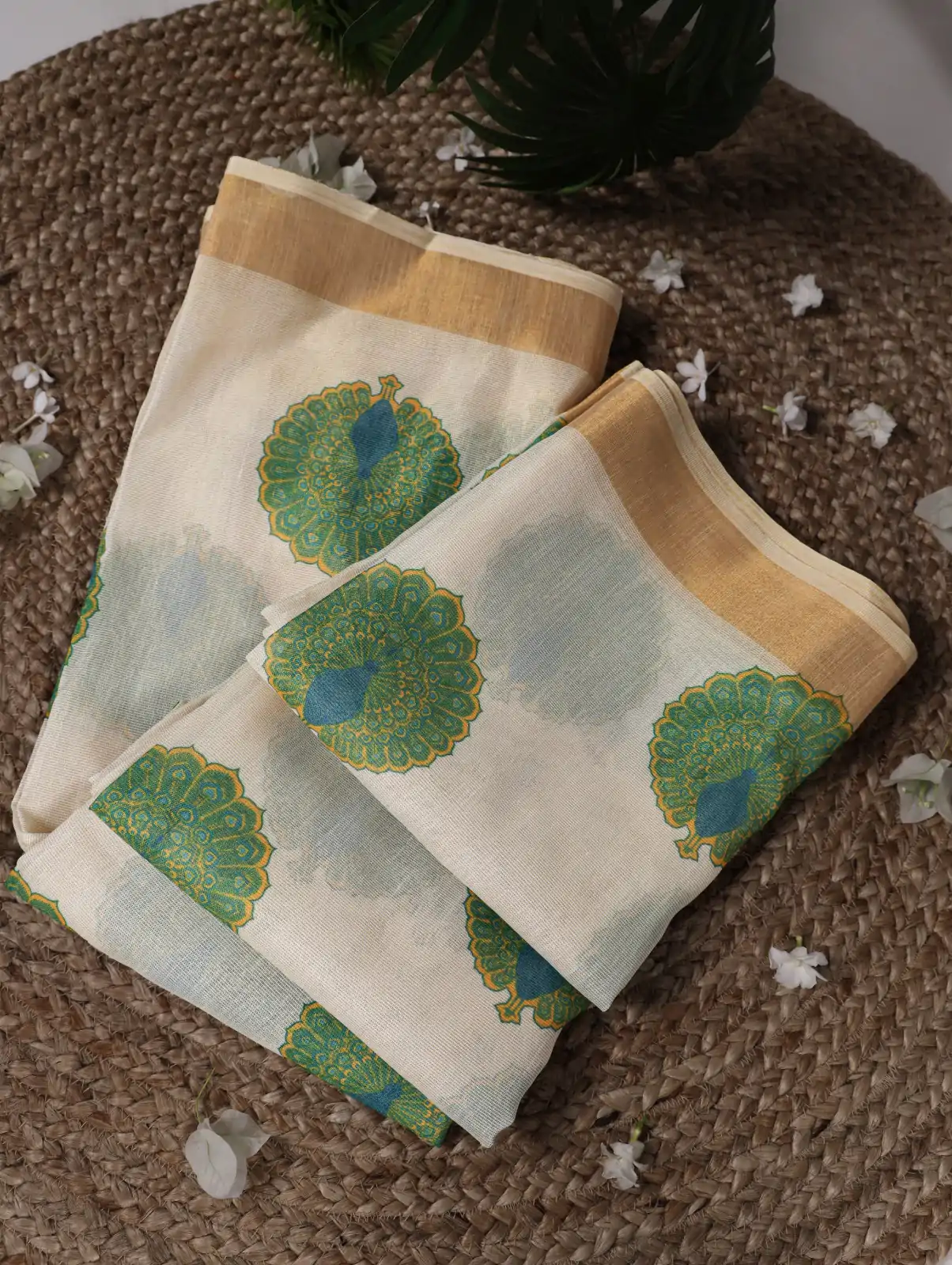 Green Onam Printed Saree - Image 2