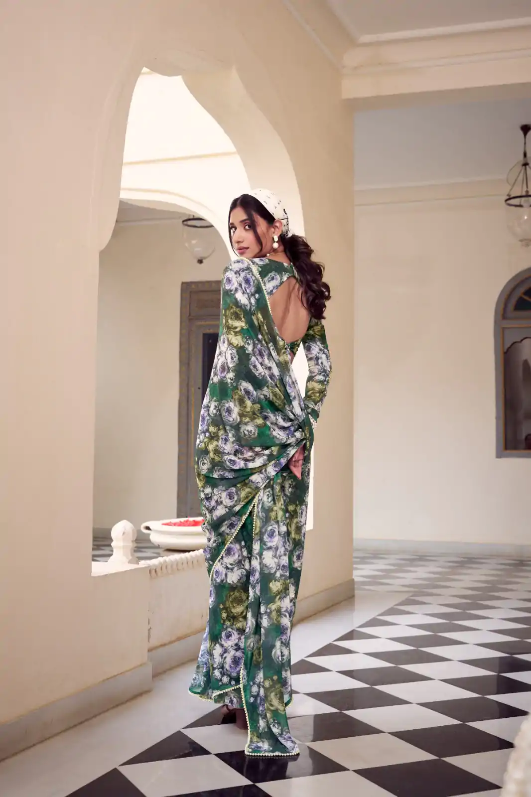 Green Weightless Floral Printed Saree - Image 3