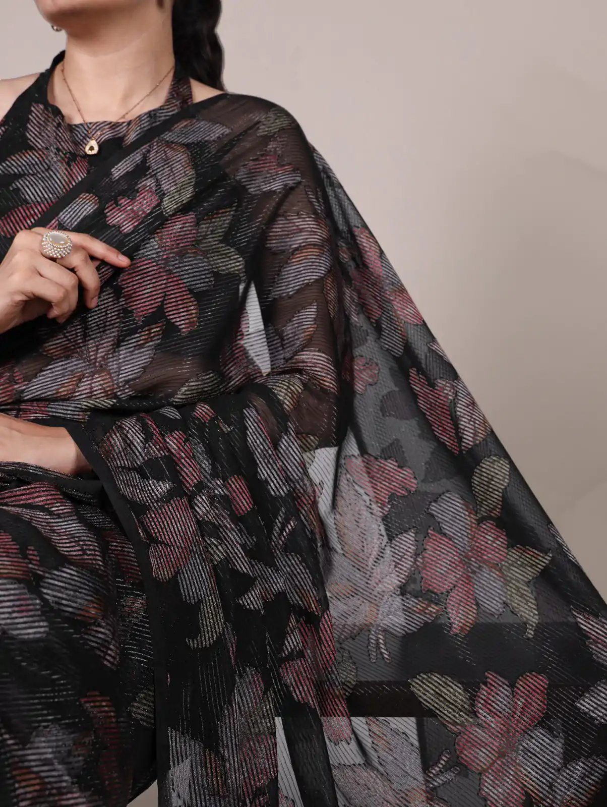 Navy Blue Lurex Floral Viscose Saree - Image 2