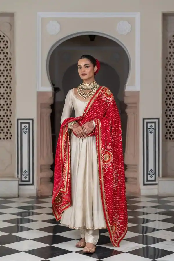 Off White Chinon Border Lace Salwar Suit