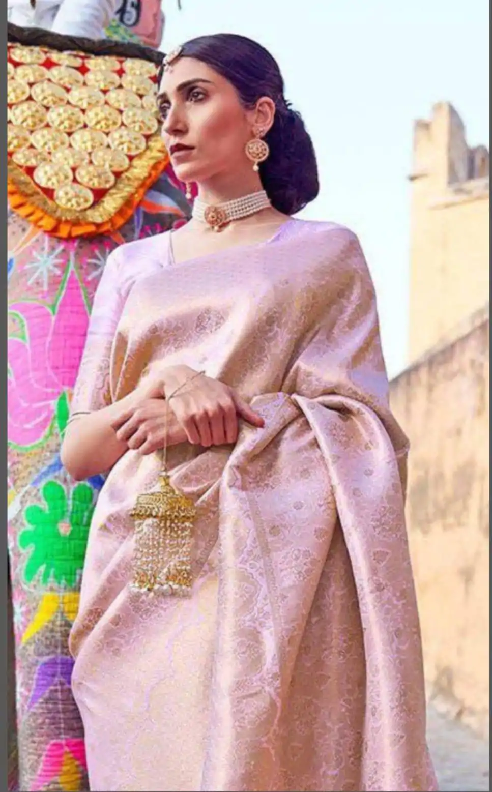 Pink Soft Lichi Silk Saree - Image 2