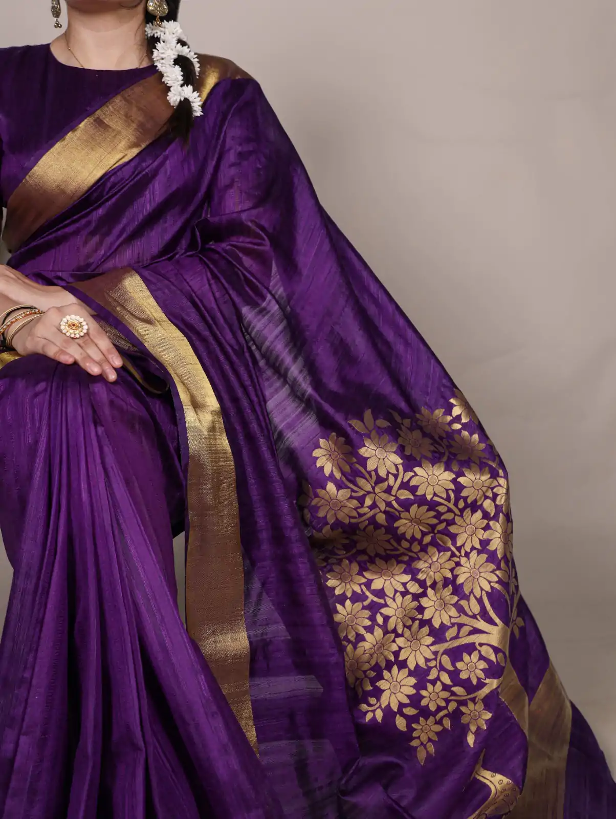 Purple Raw Silk Zari Weaving Saree - Image 2