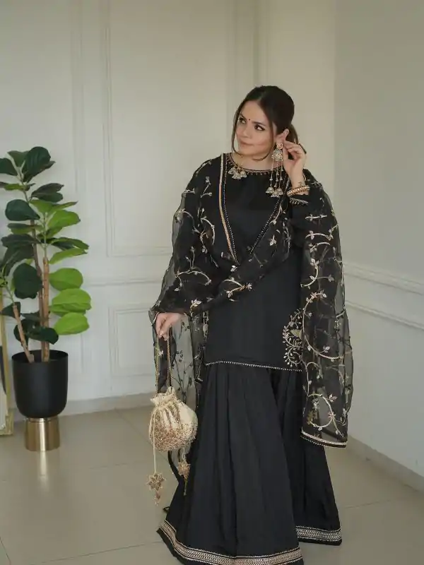 Black Natural Crep With Sequence Salwar Suit