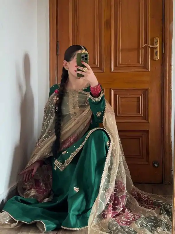 LG 1996 Green Chinon Salwar Suit Perfect for Wedding, Party, Festival Celebrations, Diwali, Lohri . Grab it for ₹1999. Delivery 4-6 Working Days. | Jump Suits, Casual Suits, Creative suits, Designer Suits, Palazzo Suits, Party Wear Suits, Patiala Suits, Salwar suit, Straight Suits