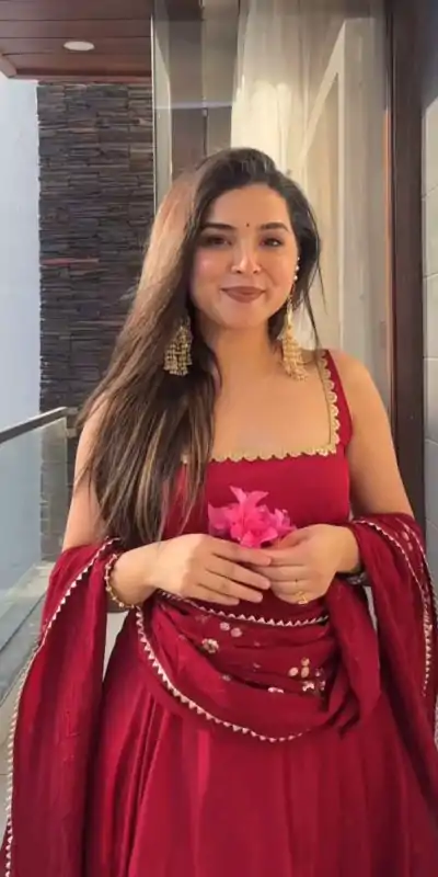 SRK 5128 Red | Red Heavy Faux Georgette With Embroidery Sequence Work With Attached Cups With Fully Flair Salwar Suit with Lace Work & Embroidery Work. Gra | Designer Suits, Casual Suits, Creative suits, Palazzo Suits, Party Wear Suits, Patiala Suits, Salwar suit, Straight Suits