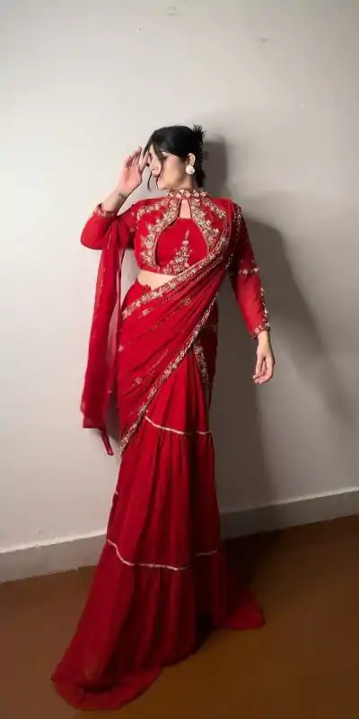 BE 280 Red Georgette Lehenga Saree Perfect for Wedding, Party, Cultural Events, Housewarming, Ganesh Chaturthi . Affordable Price ₹2399. Delivery 4- | Bollywood Lehenga, Creative Lehenga, Designer Lehenga, Embroidered Lehenga, Lehenga, Party Wear Lehenga