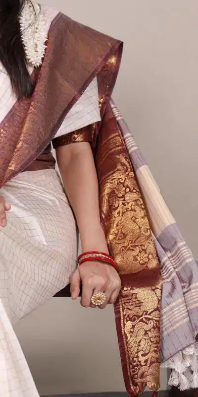 YNF 7405 White Poly Cotton With Zari Work Saree . Wedding, Party, Festive, Events Now at just ₹1449. Delivery 4-6 Working Days. Shop now. | Bollywood Sarees, Creative Sarees, Designer Sarees, Embroidered Sarees, Ethnic Saree, Modern Digital sarees, Party Wear Sarees, Sarees