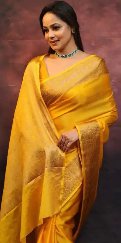 KP 6009 Yellow Soft Lichi Silk With Lace Border & Lace Work. Now Saree at just ₹1349. Delivery 4-6 Working Days. Shop now. | Bollywood Sarees, Creative Sarees, Designer Sarees, Embroidered Sarees, Ethnic Saree, Modern Digital sarees, Party Wear Sarees, Sarees