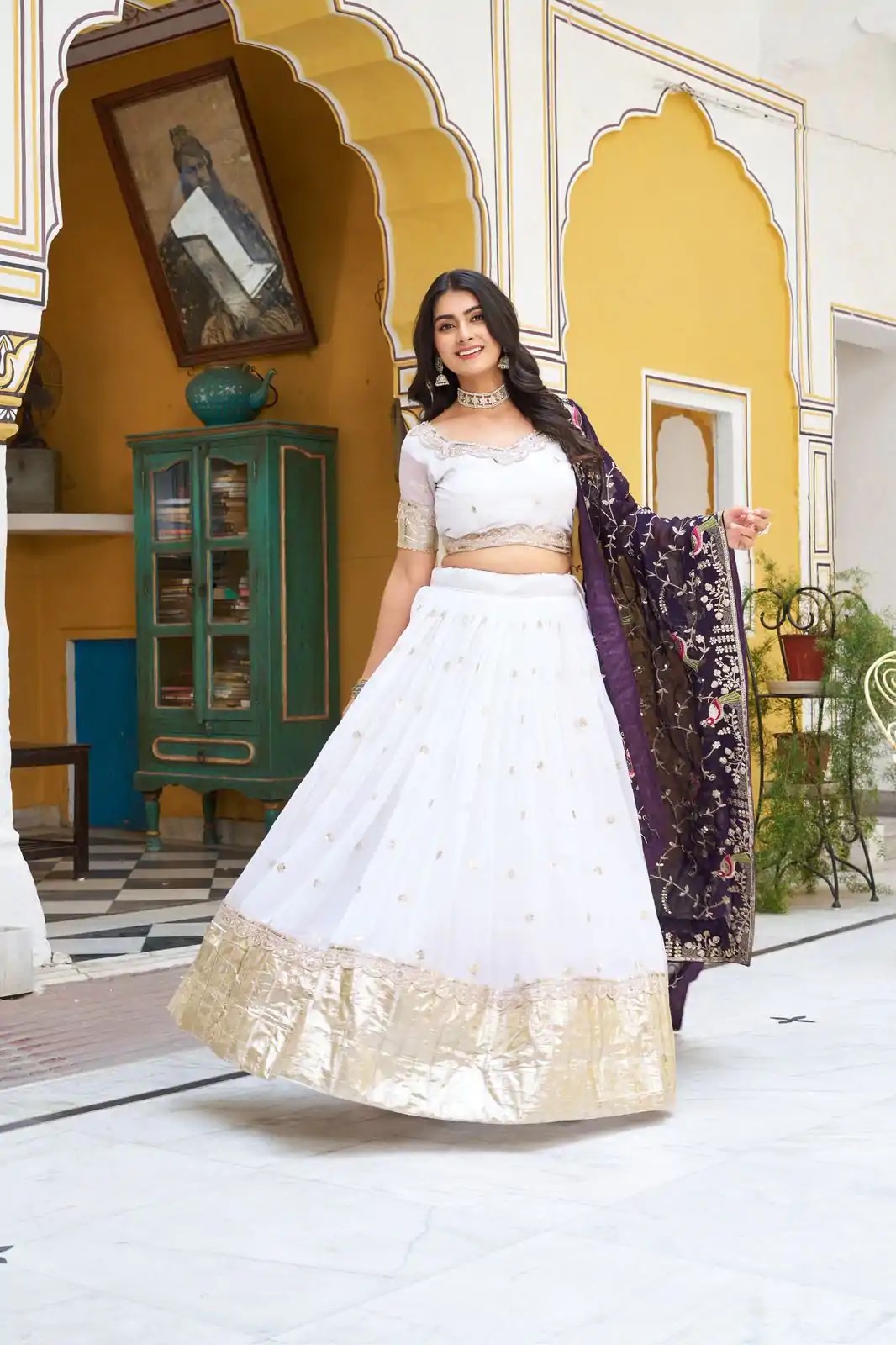 White Pure Crunchy With Embroidery Lehenga Choli - Image 9