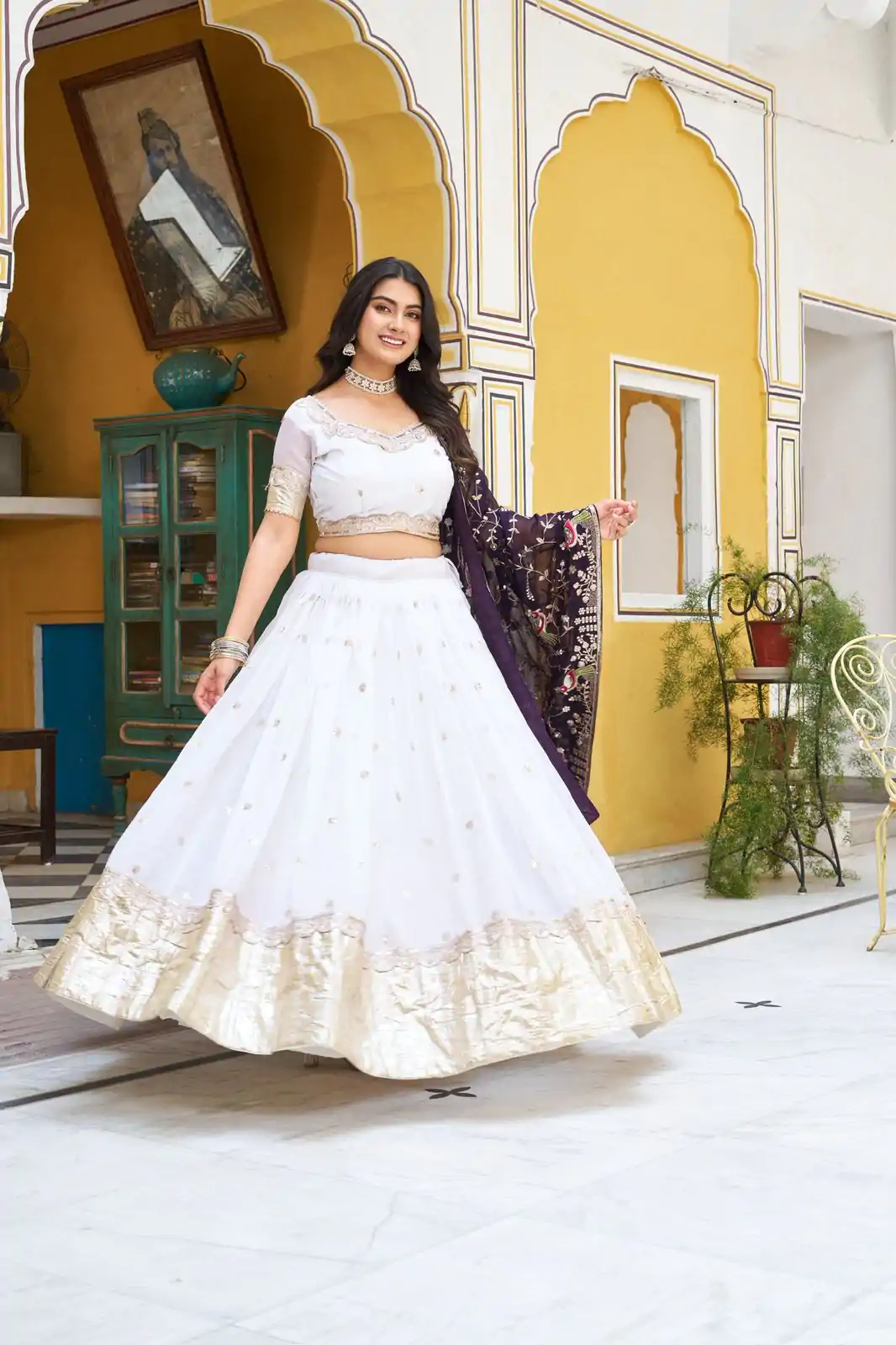 White Pure Crunchy With Embroidery Lehenga Choli - Image 8