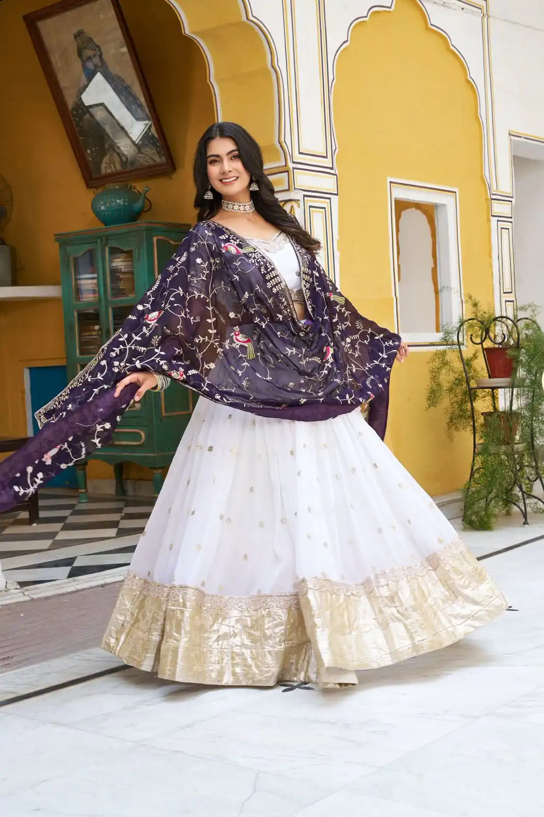 White Pure Crunchy With Embroidery Lehenga Choli - Image 4