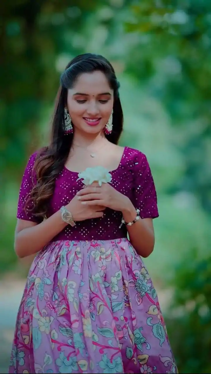 Wine Jacquard Viving Embroidery Work Gown